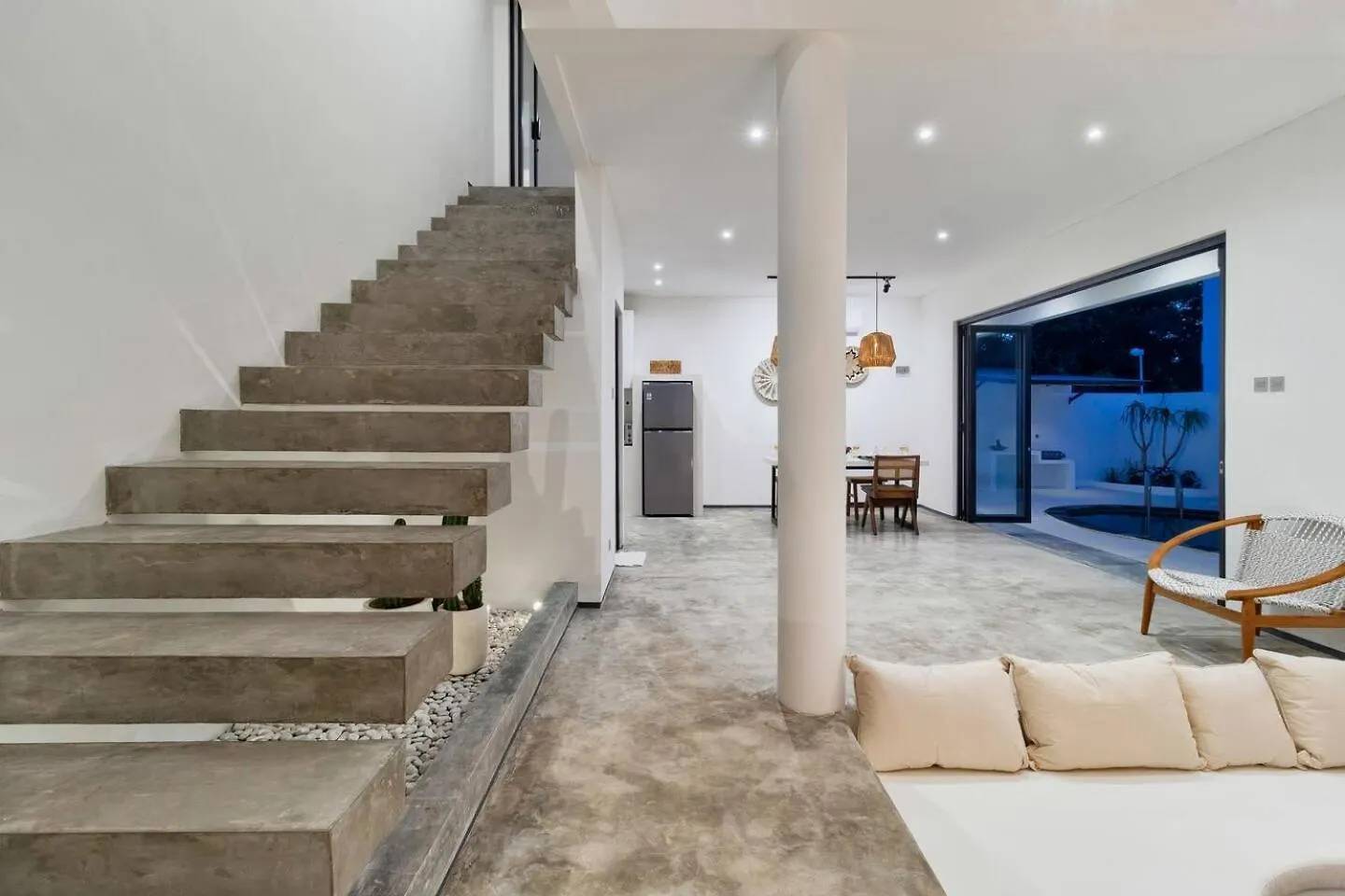 Great Value 2 Bed Villa, Sleeps 4, Fast Wifi Pecatu