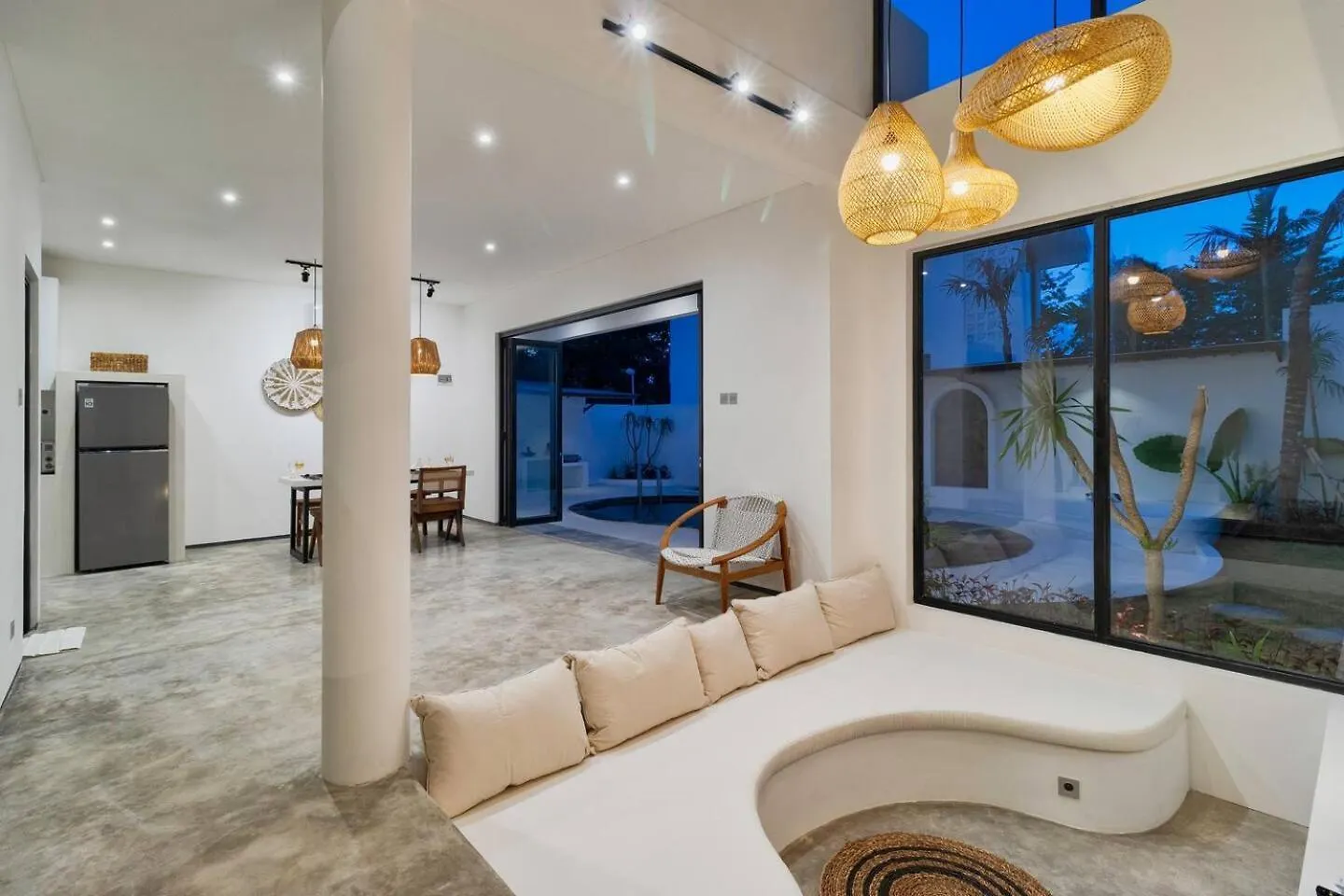 Villa Great Value 2 Bed Villa, Sleeps 4, Fast Wifi Pecatu  Indonesia